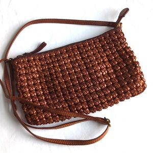 Brown Leather Crossbody Bag Purse Woven Knotted Detail Adjustable Strap Zip Top